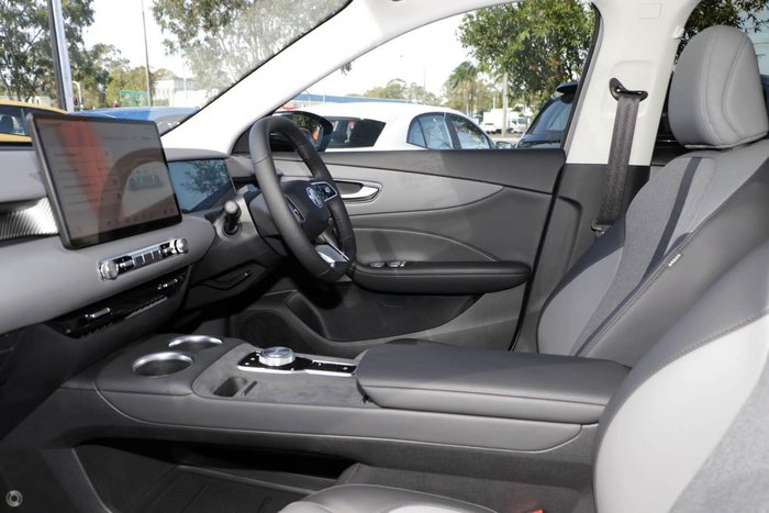 2025 MG MGS5 EV Essence 62