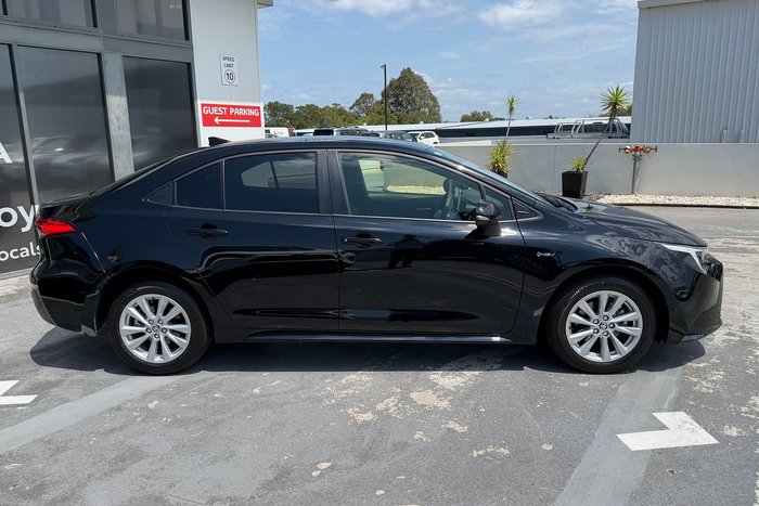 2025 Toyota Corolla SX Hybrid