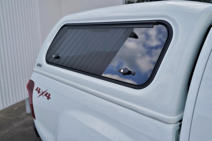 2014 Isuzu D-MAX LS-M