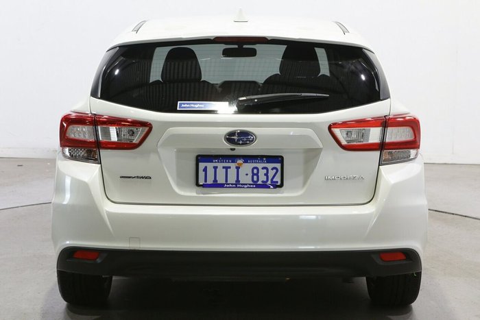 2017 Subaru Impreza 2.0i