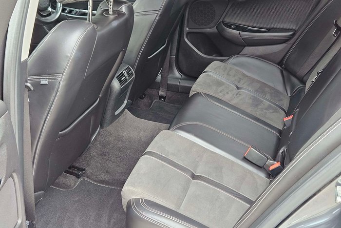 2017 Holden Commodore SV6