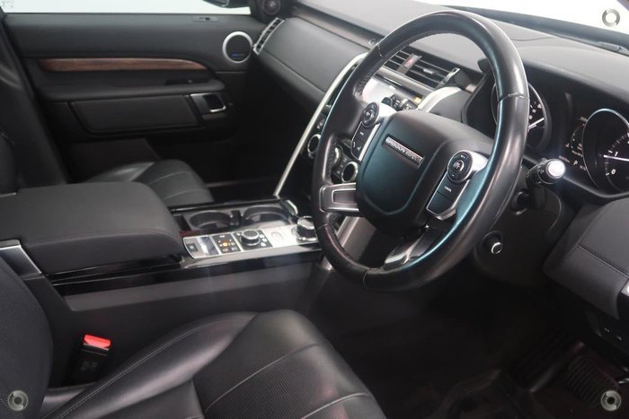 2017 Land Rover Discovery TD4 HSE