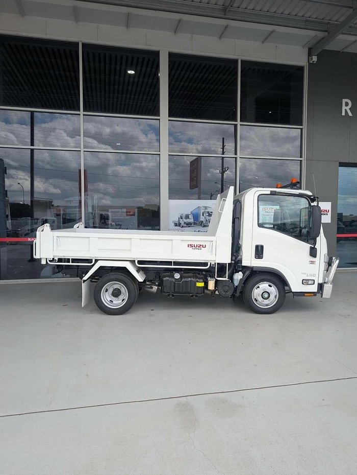 2025 Isuzu N Series NLR 45-150 AMT Tipper