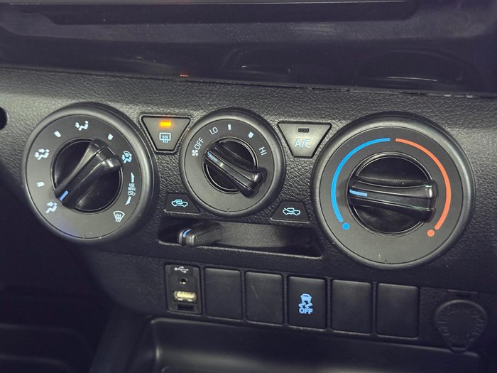 2016 Toyota Hilux Workmate