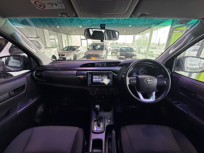 2016 Toyota Hilux Workmate