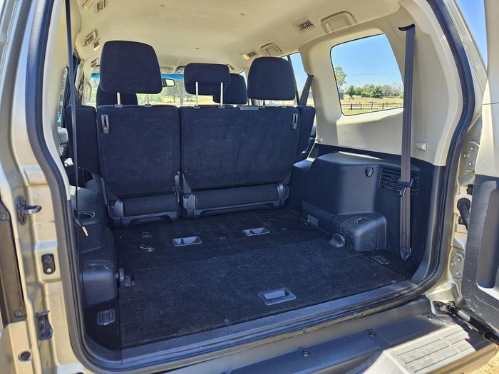 2013 Mitsubishi Pajero GLX-R