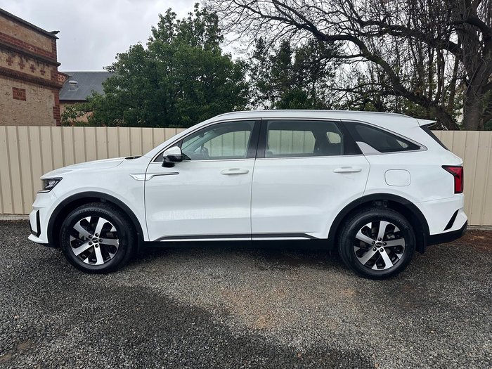 2022 Kia Sorento Sport