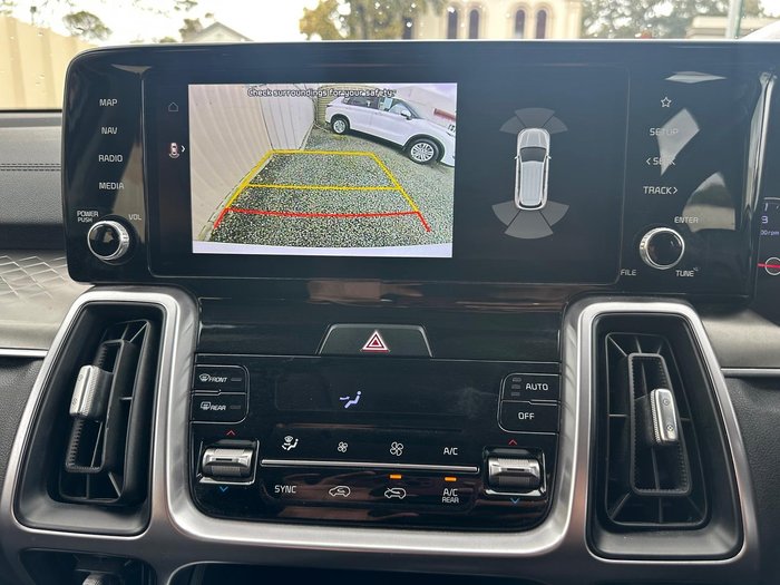 2022 Kia Sorento Sport