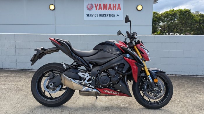 2016 Suzuki GSX-S1000 Red