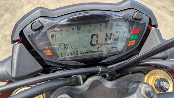 2016 Suzuki GSX-S1000 Red