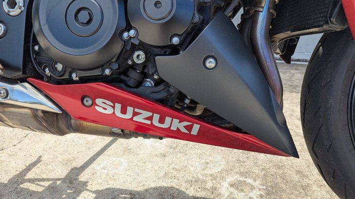 2016 Suzuki GSX-S1000 Red