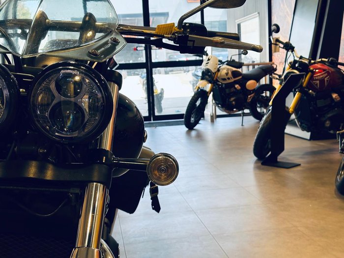 2012 Triumph Thunderbird Storm ABS Thunderbird Black