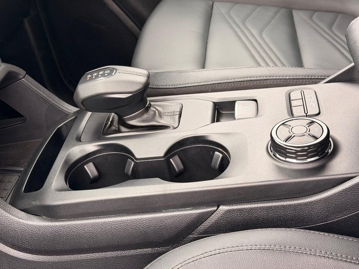 2025 Ford Everest Trend