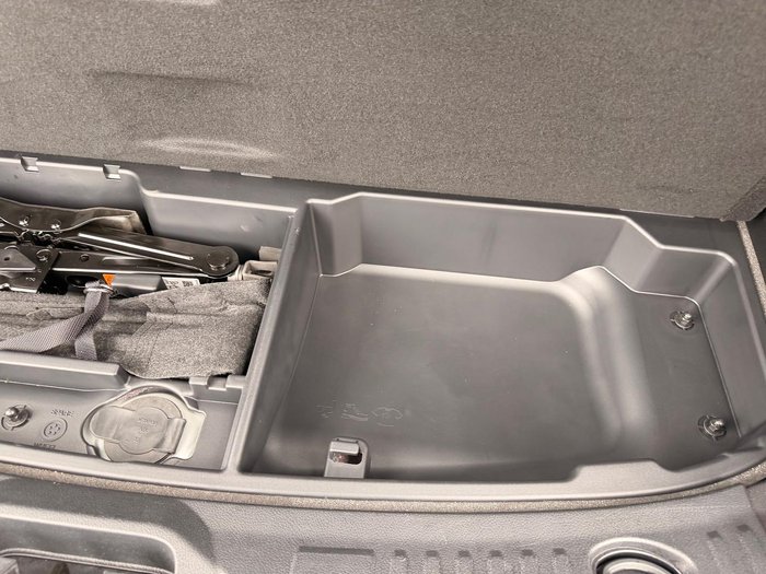 2025 Ford Everest Trend