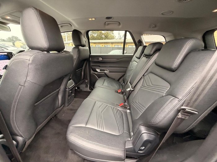 2025 Ford Everest Trend