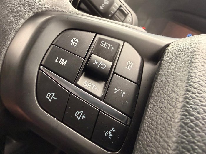 2025 Ford Everest Trend