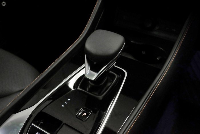 2025 MG HS Super Hybrid Essence