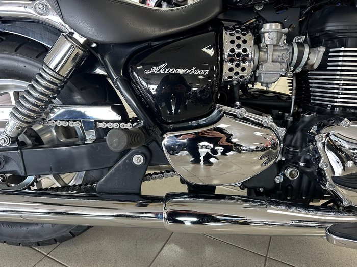 2014 Triumph America America Black