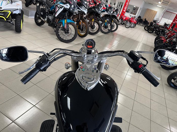 2014 Triumph America America Black