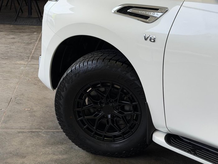 2023 Nissan Patrol Ti-L