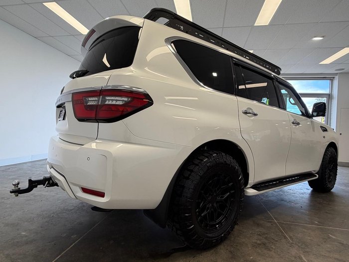 2023 Nissan Patrol Ti-L