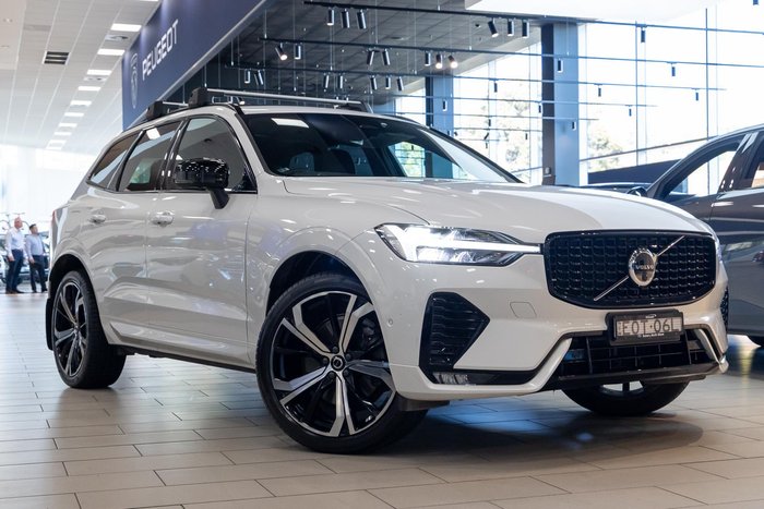 2021 Volvo XC60 B6 R-Design MY22 AWD White