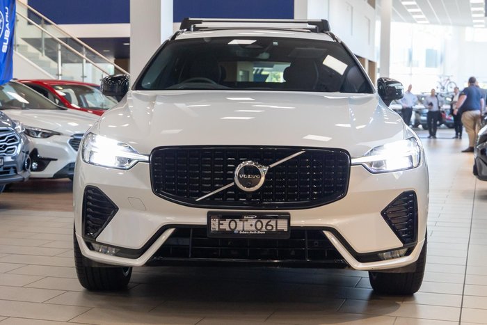 2021 Volvo XC60 B6 R-Design MY22 AWD White