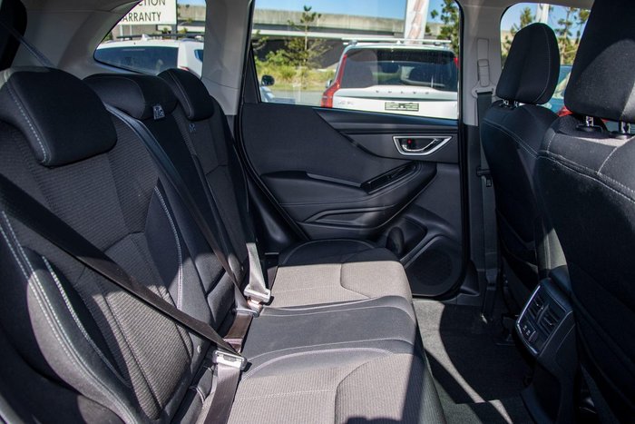 2022 Subaru Forester 2.5i