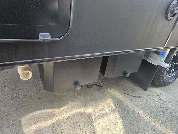 2025 New Age Caravans Manta Ray Mr19er Emb My25