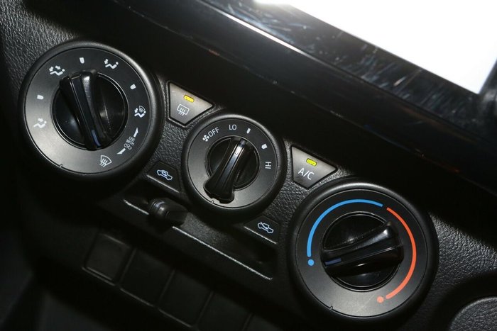 2023 Toyota Hilux Workmate