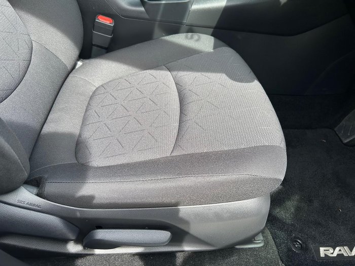 2022 Toyota RAV4 GXL