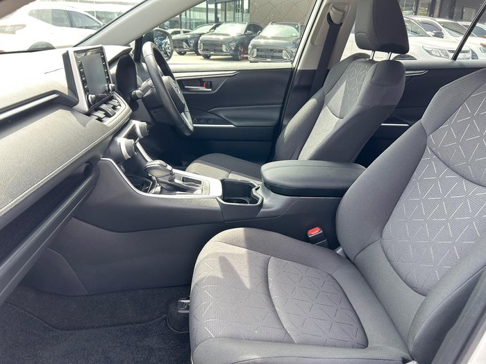 2022 Toyota RAV4 GXL