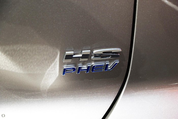 2025 MG HS Super Hybrid Essence AS33P MY25 Cashmere Silver