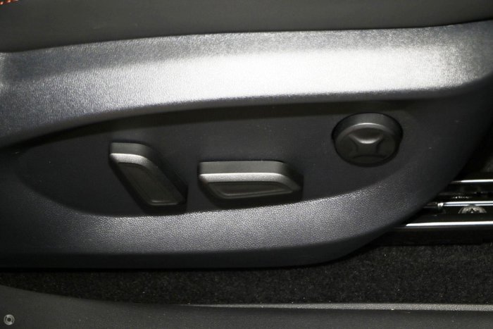 2025 MG HS Super Hybrid Essence