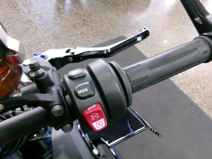 2023 BMW Motorrad M 1000 R BLACK STORM METALLIC M SPORT