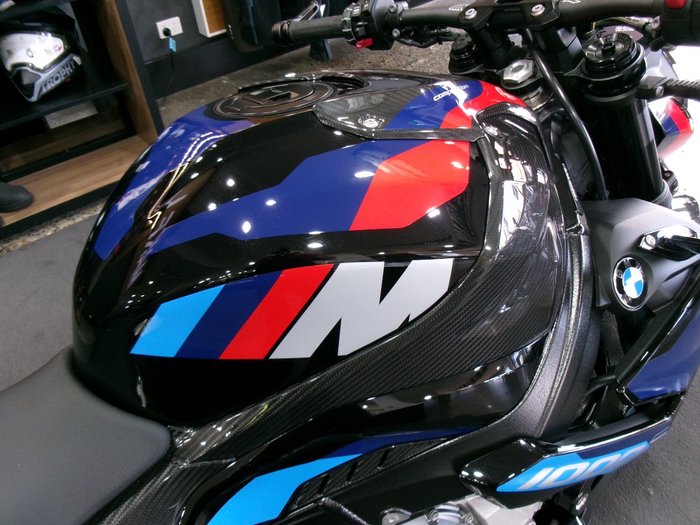 2023 BMW Motorrad M 1000 R BLACK STORM METALLIC M SPORT