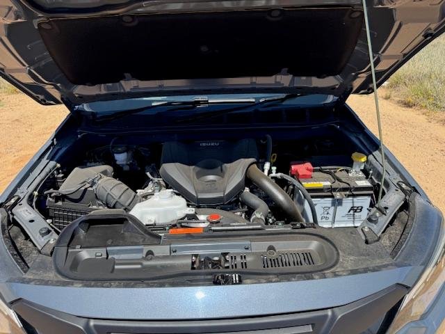 2025 Isuzu D-MAX BLADE MY24 4X4 Dual Range Granite Grey