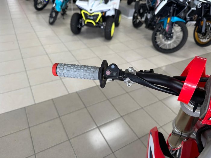 2022 Honda CRF250R CRF Red