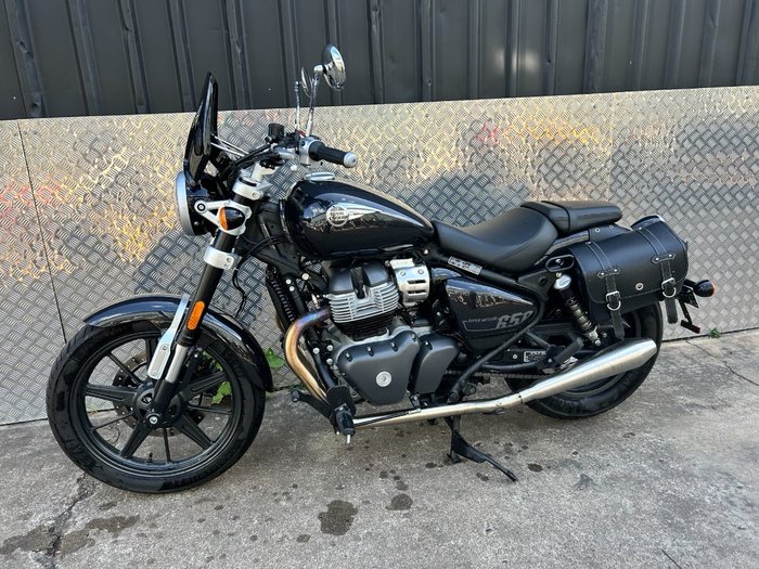 2025 Royal Enfield SUPER METEOR 650 Black