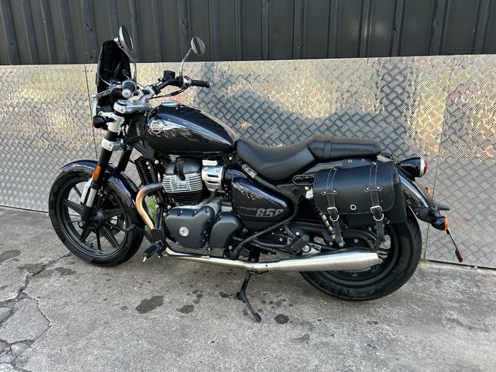 2025 Royal Enfield SUPER METEOR 650 Black