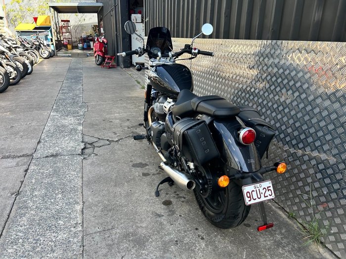 2025 Royal Enfield SUPER METEOR 650 Black