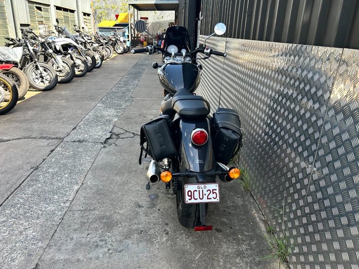 2025 Royal Enfield SUPER METEOR 650 Black