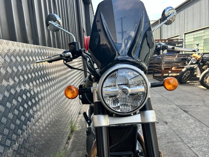 2025 Royal Enfield SUPER METEOR 650 Black