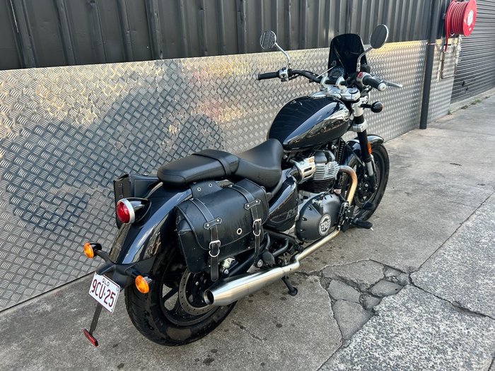 2025 Royal Enfield SUPER METEOR 650 Black