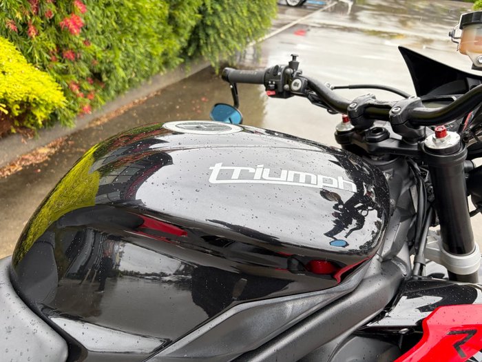 2013 Triumph STREET TRIPLE R Black