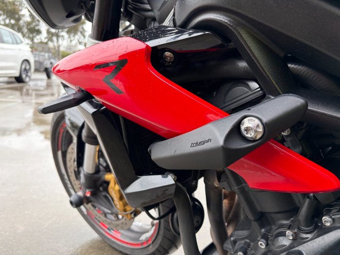 2013 Triumph STREET TRIPLE R Black
