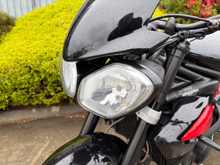 2013 Triumph STREET TRIPLE R Black