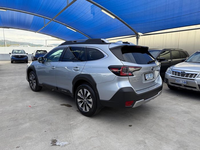 2024 Subaru Outback AWD Touring