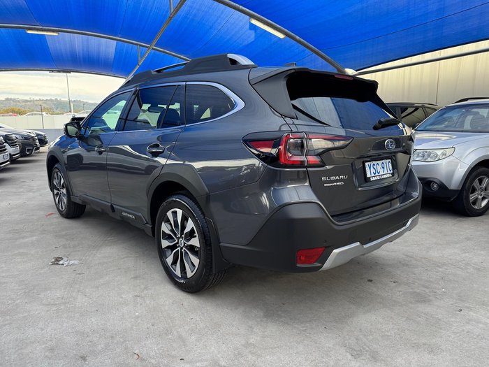 2024 Subaru Outback AWD Touring