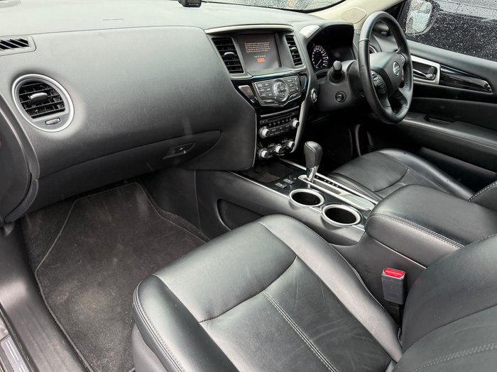 2019 Nissan Pathfinder ST-L